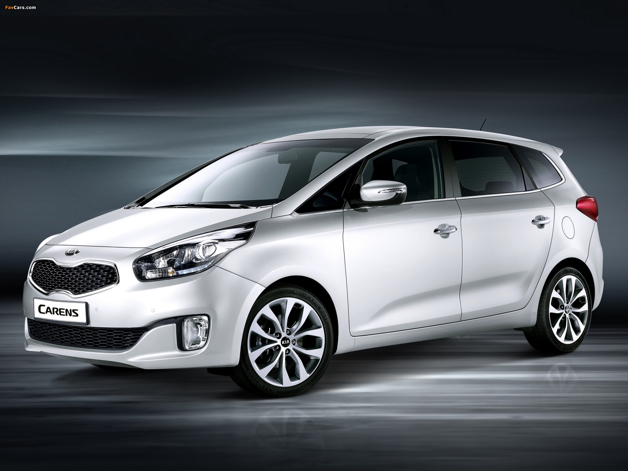 kia_carens_2013_2023