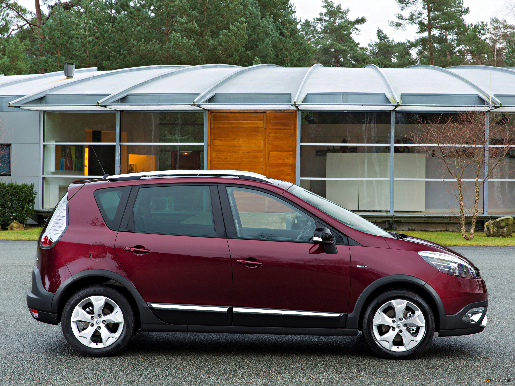pictures_renault_scenic_2013_1