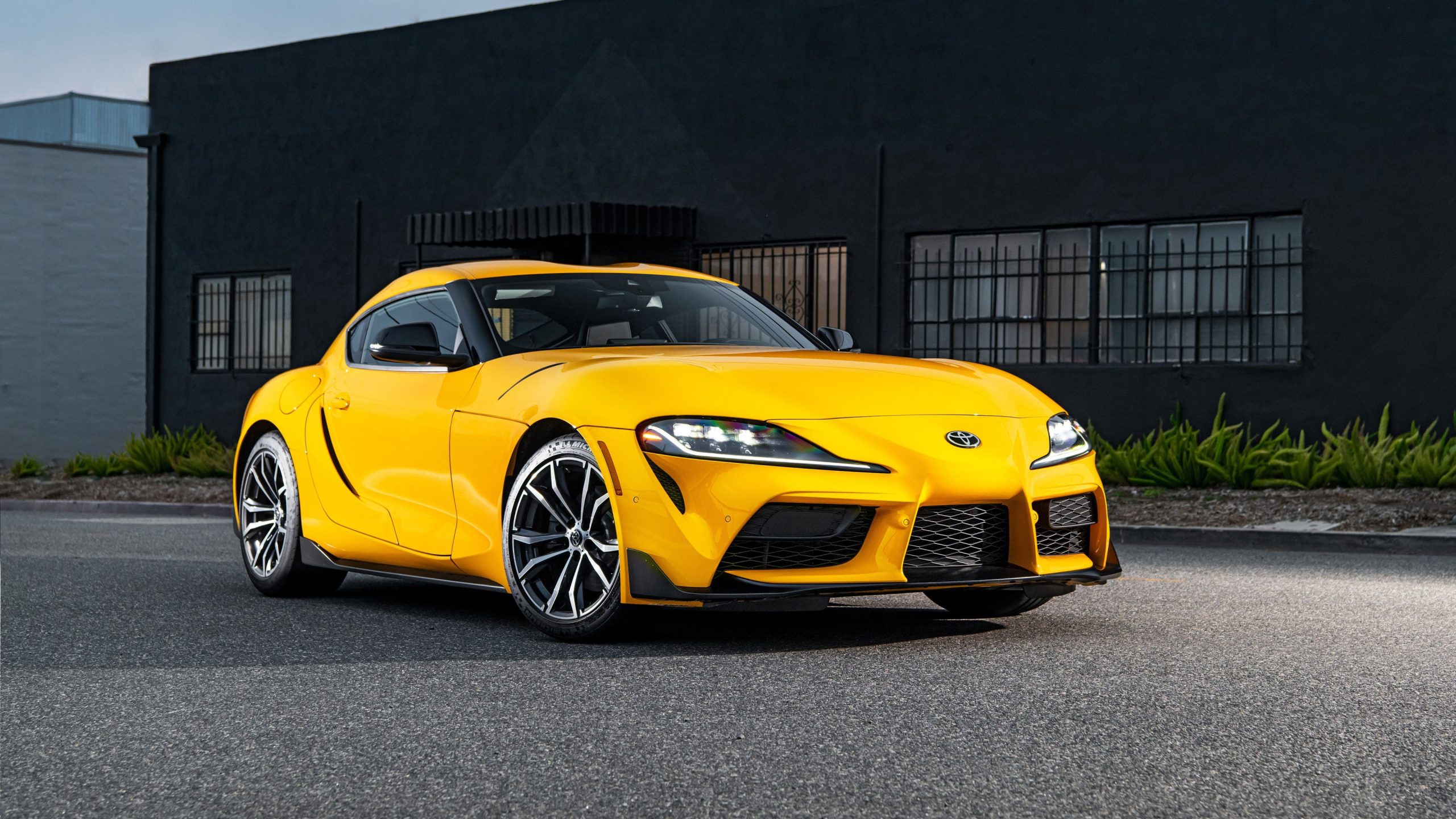 toyota-supra-2019-2023